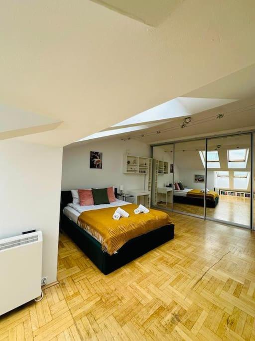Luna Apartments Краков Экстерьер фото